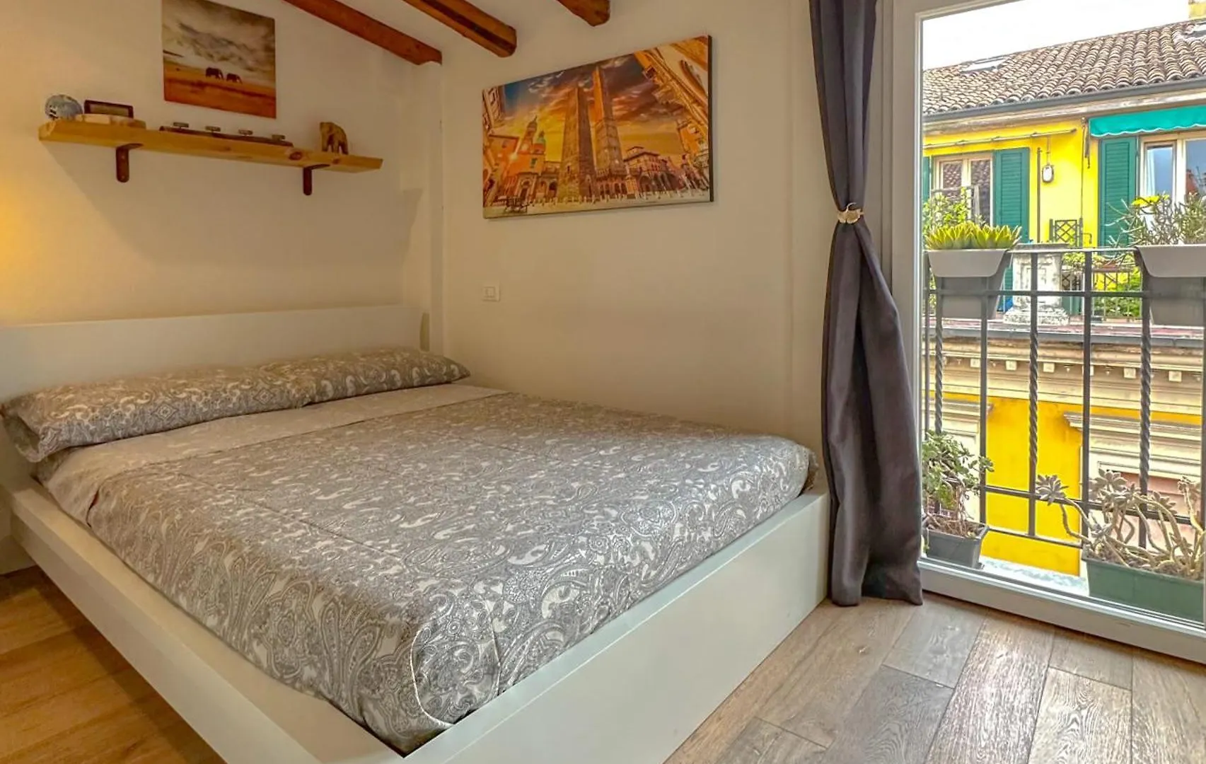Ferienwohnung Healthy Flat Bologna - Tower Skyline View Italien
