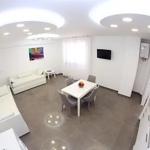 Mondo Suites Apartments , Naples Italie