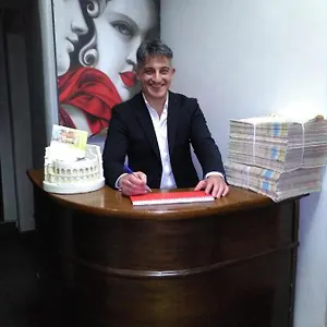 Gloria Apartment Rom